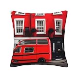 Tissu doux de qualité supérieure : profitez du confort avec la construction en polyester de notre housse d'oreiller London Street, conçue pour être douce et agréable au toucher. Ce matériau garantit que votre coussin décoratif offre une prise en main douce, que vous soyez blotti sur le canapé ou que vous vous reposiez dans un lit.