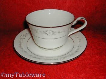 NoritakeHEATHER 7548 CUPS & SAUCERS