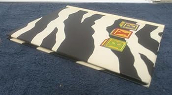 Hardcover The Alphabet Zoo Book