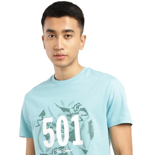 Image of Levi's Women's Relaxed Fit Solid Shirt