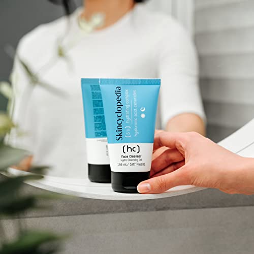 Skincyclopedia Face Wash for Dry Skin with 5% Hyaluronic Acid, Ceramides and Niacinamide - Image 3