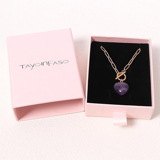 Set de joyas de corazón en oro 18k y piedras naturales como regalo inolvidable de mujer 4