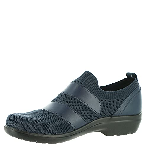 Image of Clarks Women's Sashlyn Edge Loafer