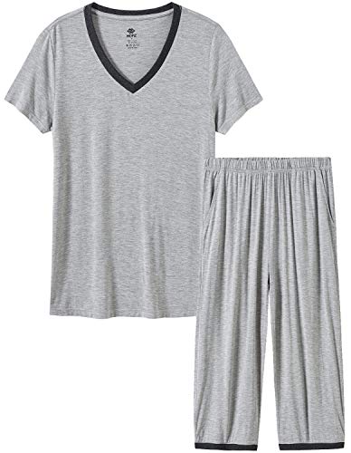 Image of JINSHI Women's Pajamas Set Short Sleeve Top and Capri Pants Lightweight Sleepwear Comfy Pjs Lounge Set with Pockets
