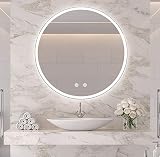 ⭐ 【CALIDAD】: La más alta calidad de iluminación: LED SMD2835 de serie. Película blanca anti-rotura de serie. Espejo de baño LED fabricado con materiales respetuosos con el medio ambiente (chapado en plata) sin cobre ni plomo, bordes pulidos, marco de aluminio que puede evitar que los bordes se vuelvan negros en contacto con la humedad en el baño para una mayor durabilidad.