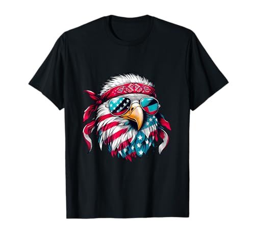 Patriotic Eagle Wearing The USA Bandana With USA Flag Camiseta