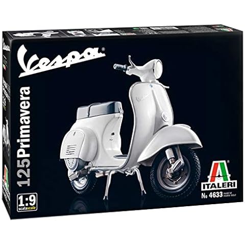 Italeri Vespa 125 Primavera Model Kit Cover