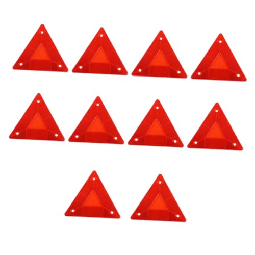 Panneaux de signalisation triangulaires pour rester visible par temps sombre et brumeux