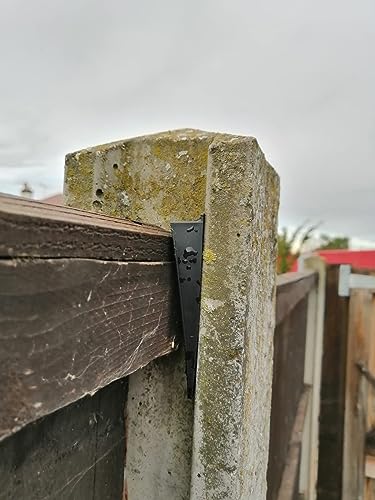 JZK 10x Keile für Zaunelemente um das Knallen und Klappern zu verhindern, Beton Zaunpfostenkeile Unterlegscheiben, schwarze Zaunkeile Kunststoff für Betonpfosten, Lärmstopper