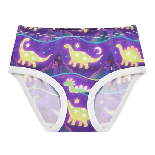 GuoChe Underwear 1-piecing Hip Design Panties Comfort Underwear for Kids in Sizes 2T,3T, 4T, 5T, 6Y and 8Y - Main Image