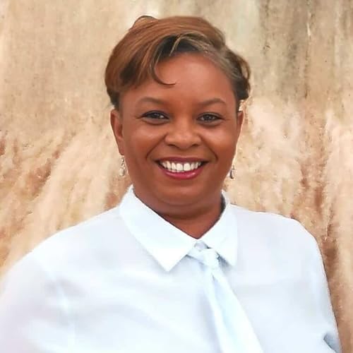 Author/Media Host Stacey Thomas returns to Conversations LIVE ~ #nationalreadingmonth #letsbethankful #womenempowerment