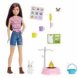 Barbie Camping Serie, Campingset mit Skipper-Puppe, Schmetterling, Hase, Camping Zubehör, Aufkleber, inkl Puppe (25 cm), Geschenk für Kinder, Spielzeug ab 3 Jahre,N/A