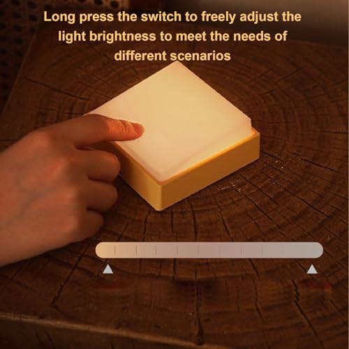 Lámpara nocturna magnética recargable USB con luz cálida miniatura 3
