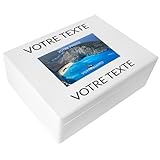 TAILLE PARFAITE – Avec des dimensions : externe de 40 x 30 x 14 cm et interne de 37,5 x 27,5 x 9,8 cm, ce coffre est parfait pour stocker et ranger tous les documents, les objets de valeur, les jouets, les vêtements, les accessoires et les bijoux. Idéal pour le cadeau d’anniversaire, de Noël, de Pâques, ou de souvenir. Les dimensions peuvent varier de ± 1 cm.