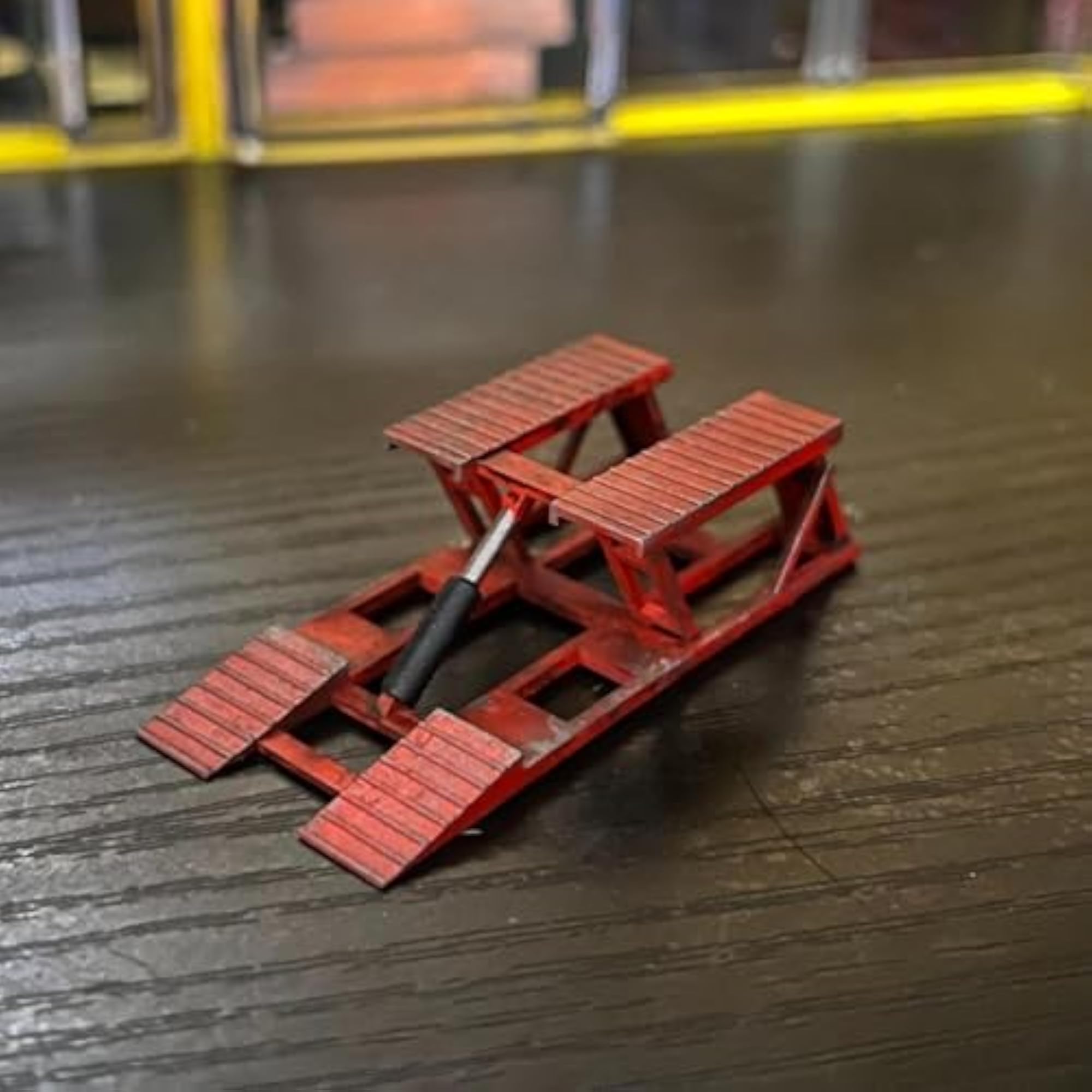 Lift Model for Workshop Scene Accessories
