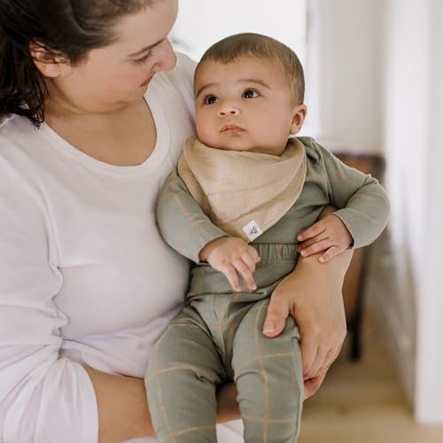 Burt's Bees Baby 5-Pack Bandana Bib Set with Snap Closure4