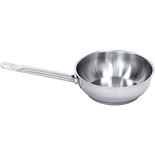 Sauteuse 24 cm de 2,2 l idéale pour faire réduire les sauces sans couvercle