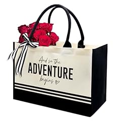 Black&white-adventure Begins