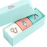 Nurse is Love Set de 3 pcs. Calcetines Mujer Divertidos para Enfermeras de Ideal para TCAE, Medicos, Vet | Ajusta Con Zuecos Sanitarios Mujer | Regalos Originales | Accesorios Enfermeria - COLOURS