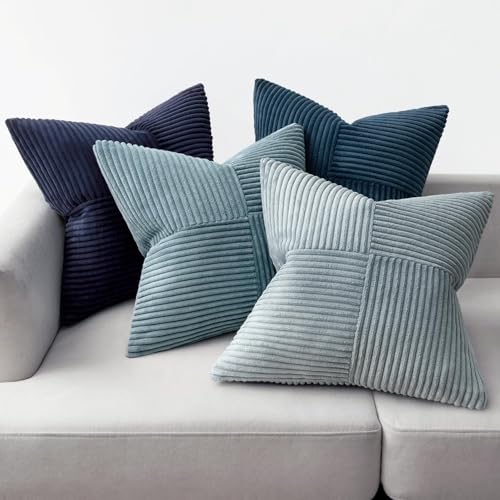 Housse de coussin velours côtelé bleu nuit déco de chambre