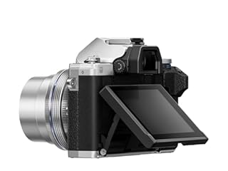 Olympus OM-D E-M10 Mark IV Fotocamera con sistema Micro Quattro Terzi, sensore da 20 MP, mirino elettronico, video 4K, Wi-Fi, argento, incl. M.Zuiko Digital ED 14-42mm F3.5-5.6 EZ Pancake argento