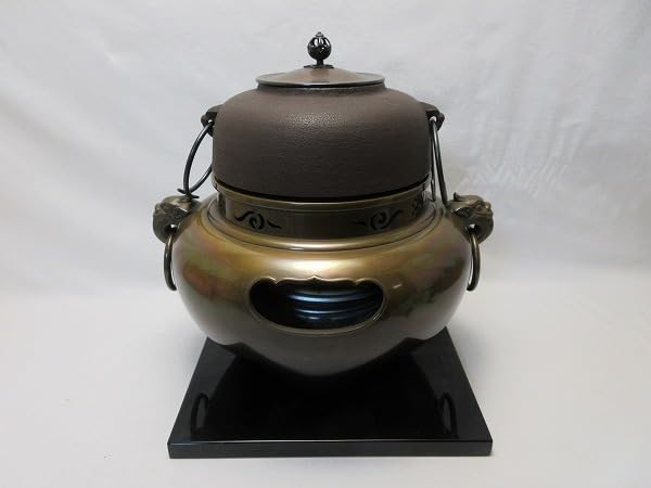 風炉 茶釜 電熱器 畠春斎造 唐銅鬼面風炉 野々田製電熱器 敷板 茶道具 Amazon.co.jp: 510810 茶道具 釜師 畠 春斎 鋳師 般若勘渓造 唐