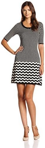Gabby Skye Women's Short Sleeve Zig Zag Print Sweater Dress