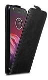 Cadorabo Custodia per Motorola MOTO Z2 PLAY in NERO DI NOTTE - Protezione in Stile Flip con Chiusura Magnetica - Case Cover Wallet Book Etui