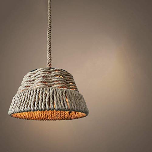 Lustre rétro en corde pour illuminer un salon sombre avec originalité