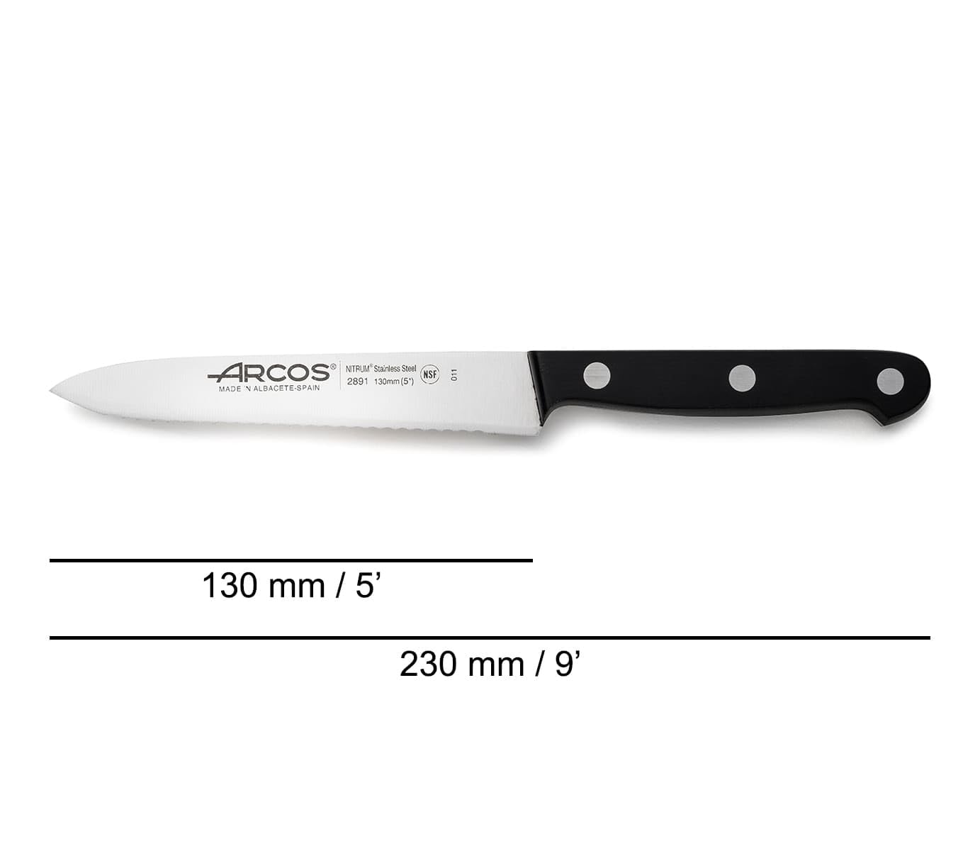 ARCOS Nożyce do parzenia i ze stali. Ząbkowany nóż do pomidorów do cięcia i siekania. Ergonomiczna rękojeść z i ostrze o długości 130 mm. Seria Uniwersalna. Kolor czarny.