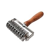 Auch geschmackvolle Gebäcke wie herrlich duftender Strudel, Stückgebäcke oder Blechkuchen können mit dem zweckgemäßen Backwerkzeuge Messer Hob hergestellt oder dekoriert werden.