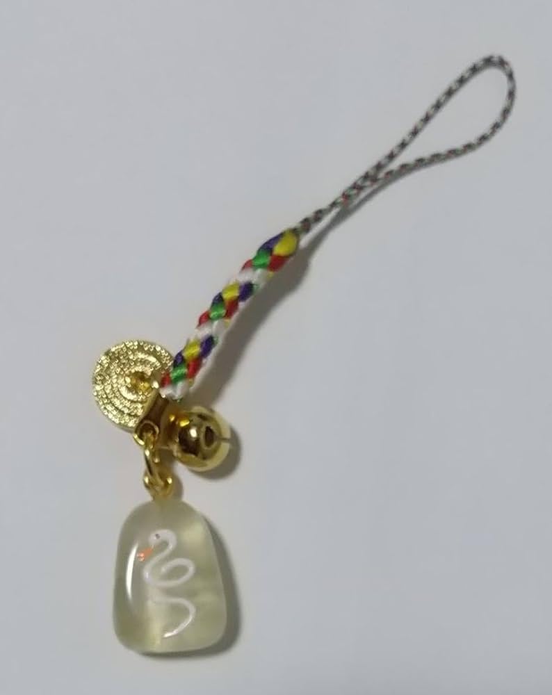 蛇石　　天然石　 水石 　木製台座付き　金運　開運 楽天市場】蛇石(蛇、水石)8.4kg 木製台付き : ギャラリーメイスン