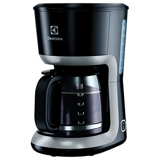 Electrolux Kaffebryggare Modell EKF3300, Kaffemaskin som är lätt att rengöra och brygger aromrikt kaffe i en stor glaskaraff för 12 koppar, Automatisk Avstängning, 1100W, Svart