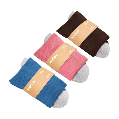 Image of Wellow Knee High Compression Socks for Men & Women, 18-25 mmHg Made with Viscose from Bamboo, Nurses & Pregnancy Support - Multi-Pack