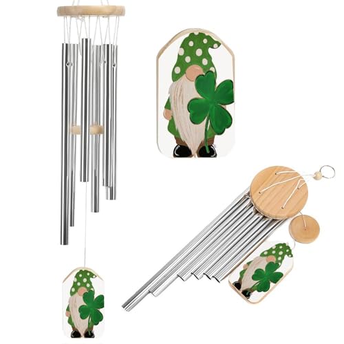 Gartenzwerg hält ein großes Kleeblatt-Windspiel, Gedenk-Windspiel...