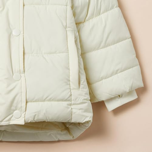 Image of Amazon Essentials Girls and Toddlers' Heavyweight Hooded Puffer Coat, Water-Resistant