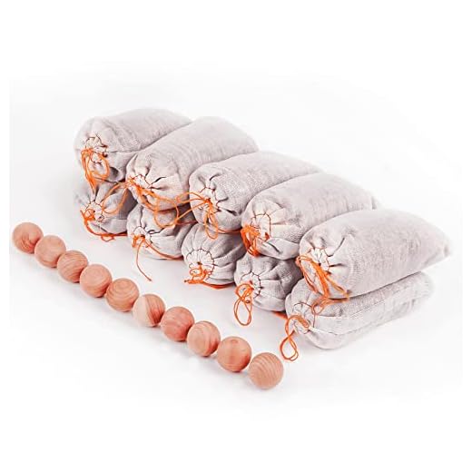 Homode Cedar Balls and Cedar Sachets, Aromatic Cedar Wood Blocks and Shavings Bags for Clothes Shoes Storage, Ideal for Closets and Drawers, 20 Pack