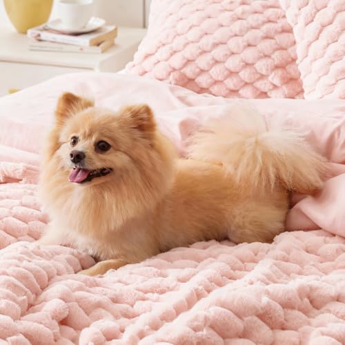 Image of BEDELITE Fluffy Full Size Comforter Set - Pink Fleece Soft Comforter for Ful Size Bed, Luxury Warm Bedding Set for Winter, Fuzzy Bed Set 3 Pieces (1 Comforter, 2 Pillowcases)