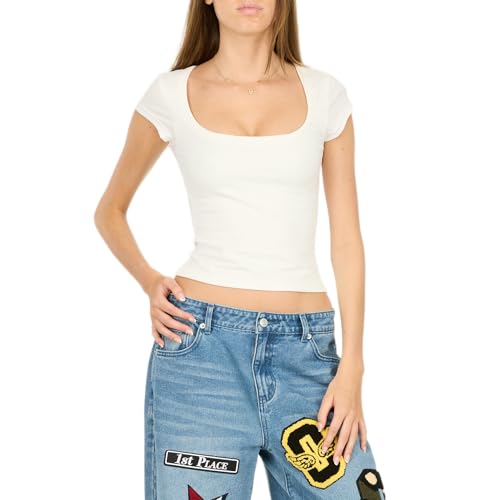Forever 21 Women's Baby Tee T-Shirt– Short Sleeve Scoop Neck Fitted Top, Soft Stretch Polyester-Spandex Blend