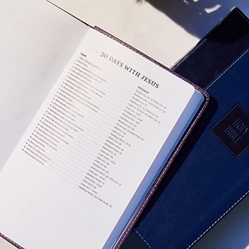 NKJV, Deluxe Gift Bible, Imitation Leather, Tan, Red Letter Edition: Holy Bible, New King James Vers