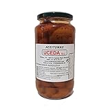 🌿 Estos especímenes son grandes. Estas se cosechan con un color verde, no obstante, si se dejan madurar alcanzan a tener una pigmentación negra. Poseen una gran cantidad de pulpa, a consecuencia de su tamaño poco común. Cabe acotar que esta es muy delicada. No obstante, este rasgo no es necesariamente negativo, ya que posee ciertos beneficios en lo que respecta al ámbito culinario. Forma: consta de una forma ovoidea ligeramente asimétrica en su constitución