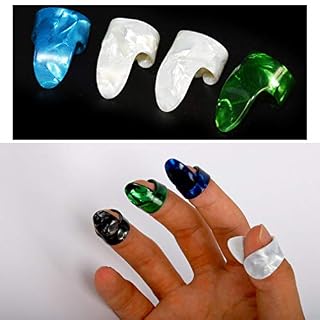 Kewayo Lot de 15 médiators en acier inoxydable pour guitare avec boîte de rangement - Les Beatles, Paul McCartney, John Lennon, RIngo Starr, George Harrison Kewayo Lot de 15 médiators en acier inoxydable pour guitare avec boîte de rangement – Image 4