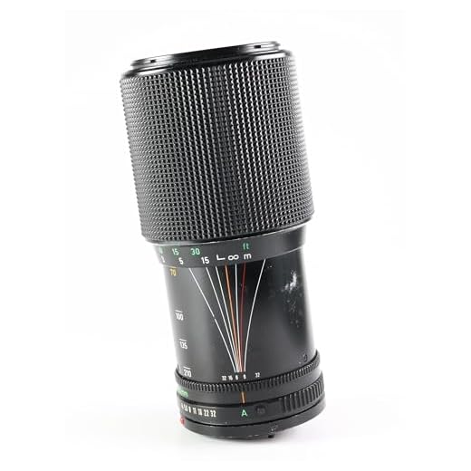 Canon FD 70-210mm f/4.0 Zoom Lens