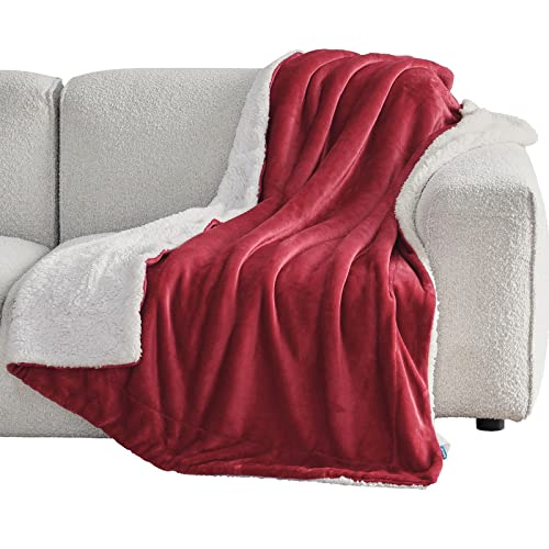 Bedsure Sherpa Fleece Throw Blanket Red