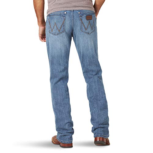 Image of Wrangler Men's Retro Relaxed-Fit Bootcut Jackson Hole Jean