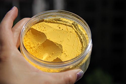Yellow Photochromic (UV) Pigment - Changes from Clear/White to Yellow in The Sun