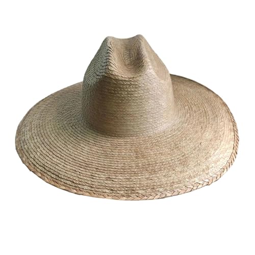 Chapeau de paille tendance pour vos vacances à la plage