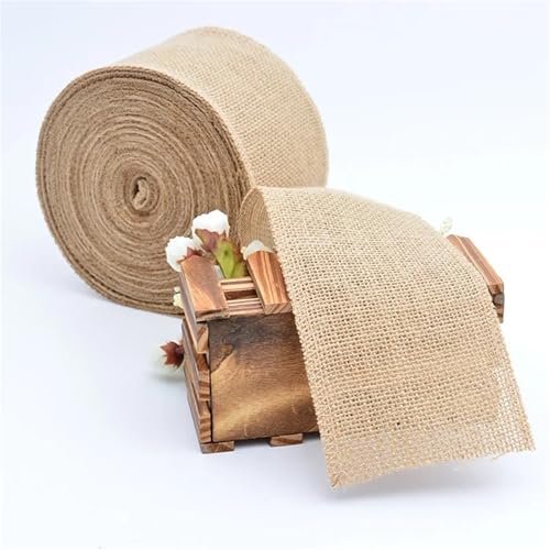 Tissu de jute naturelle pour créer une décoration de table de mariage sans s'effilocher