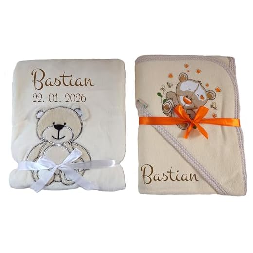 Babydecke mit Namen bestickt Babysocken Babyrassel Greifling Baby Geschenk Geburt Taufe (beige Bär)
