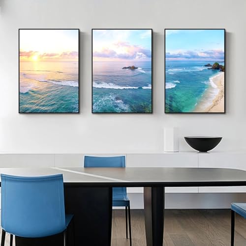 Lienzos de paisajes marinos con marco interno de madera de triptico 2